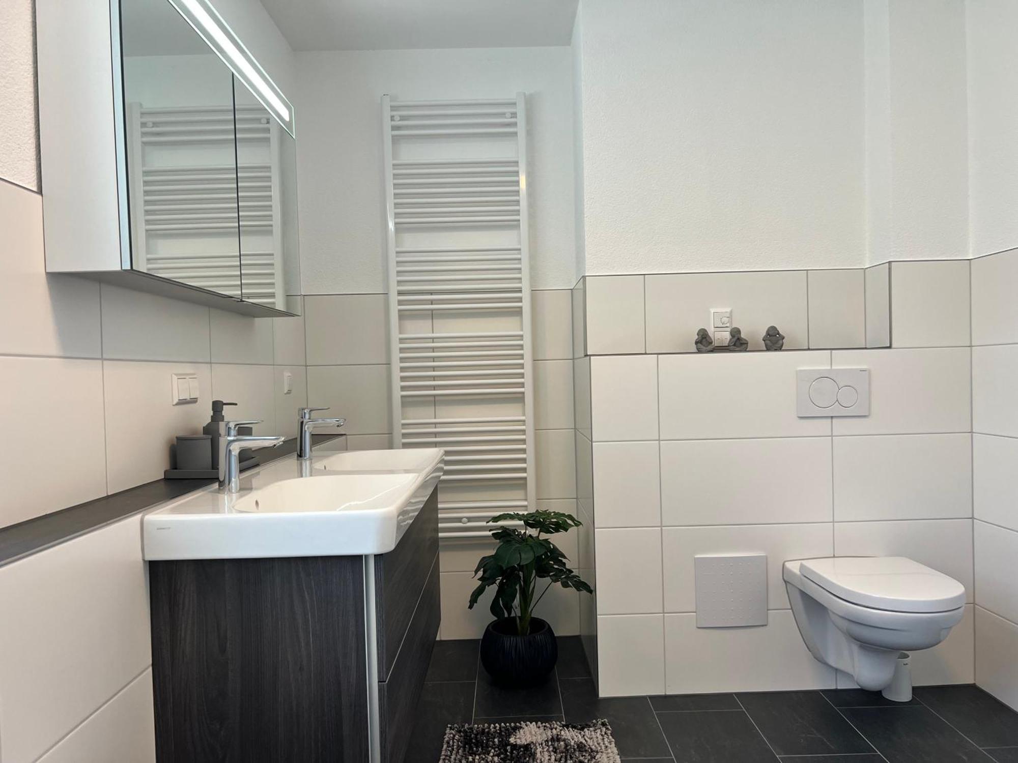 Neues Seeapartment 于伯林根 外观 照片