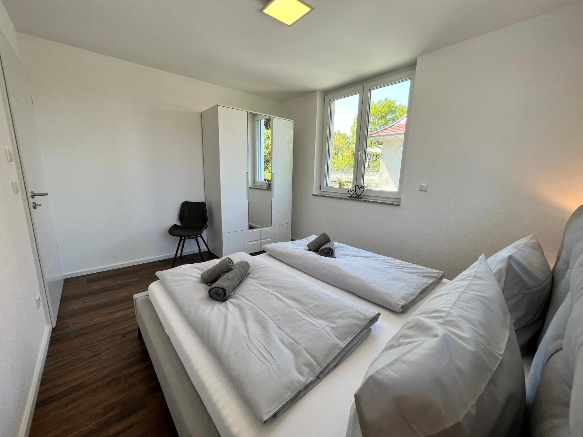 Neues Seeapartment 于伯林根 外观 照片