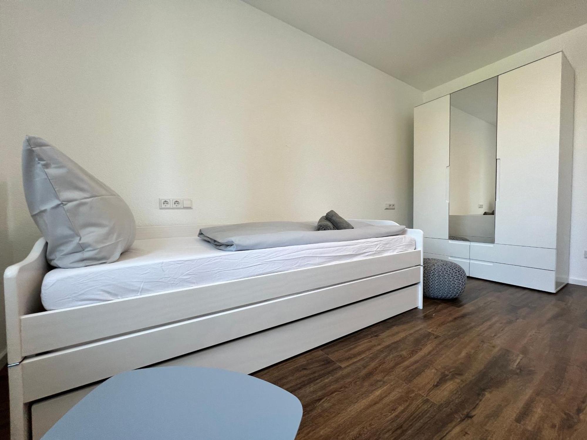 Neues Seeapartment 于伯林根 外观 照片