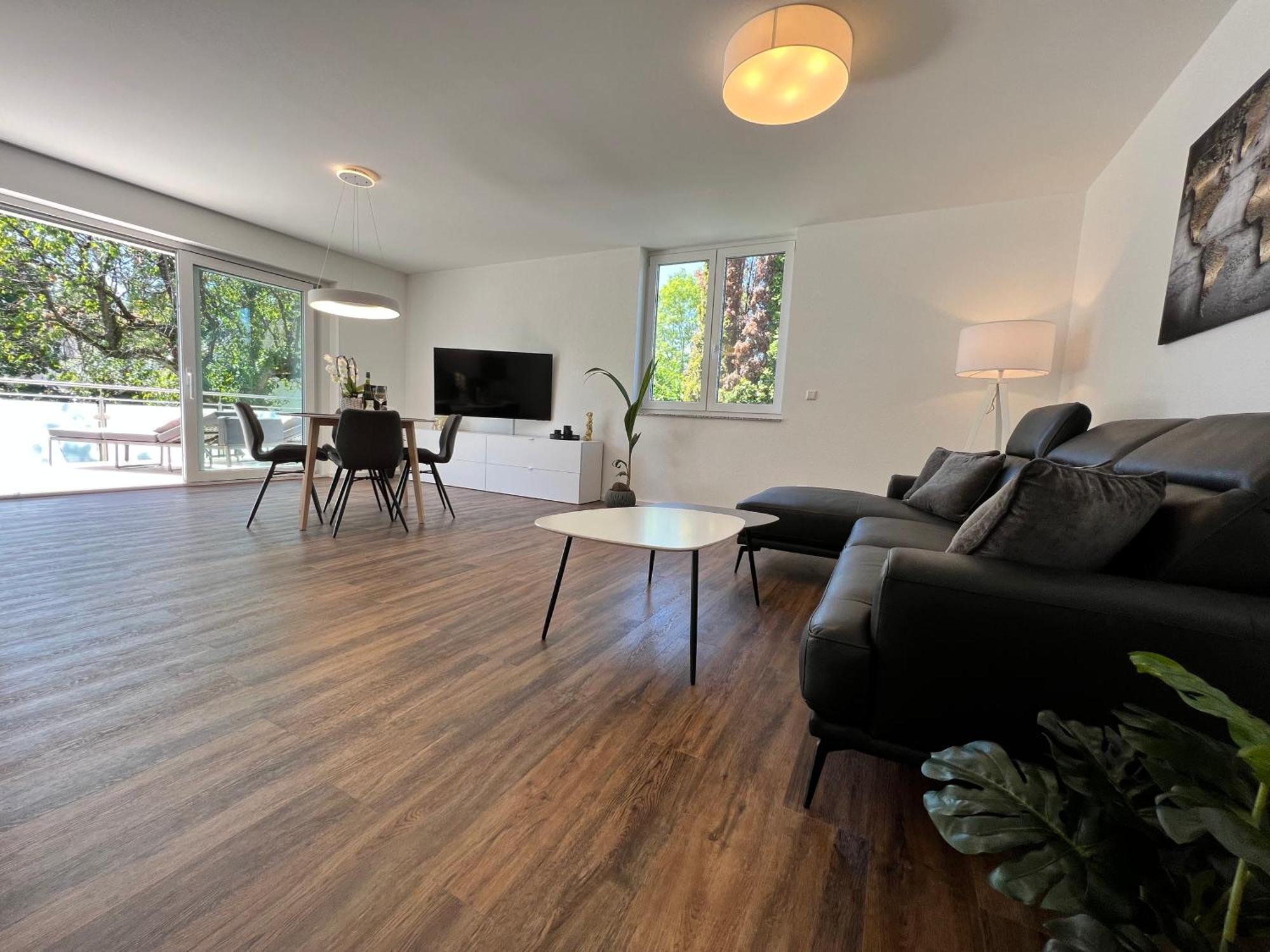 Neues Seeapartment 于伯林根 外观 照片