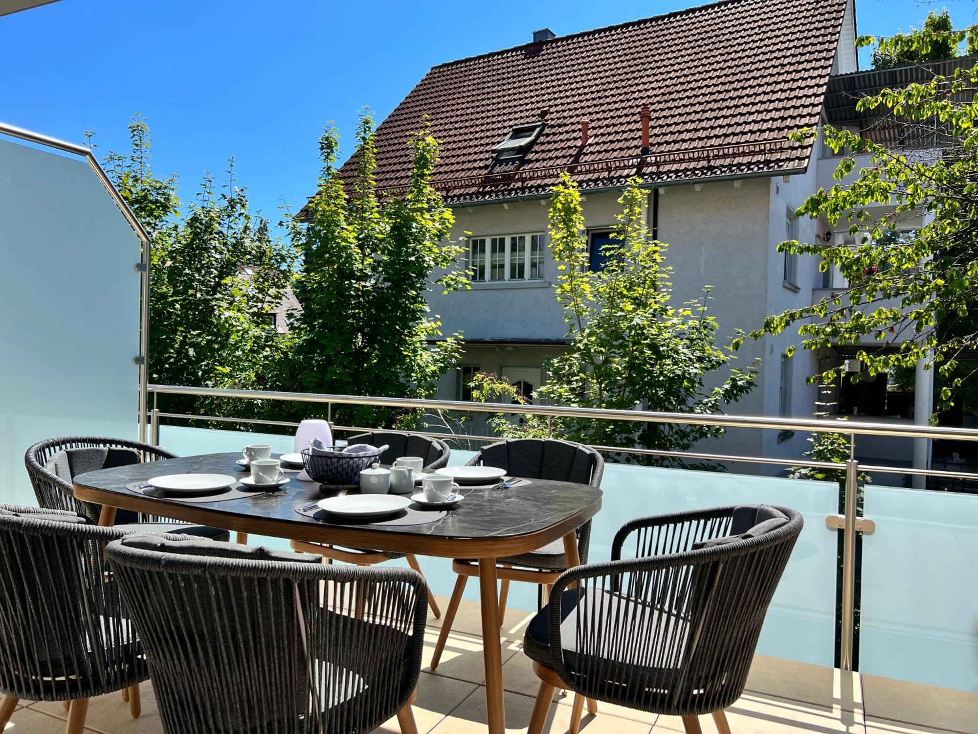 Neues Seeapartment 于伯林根 外观 照片