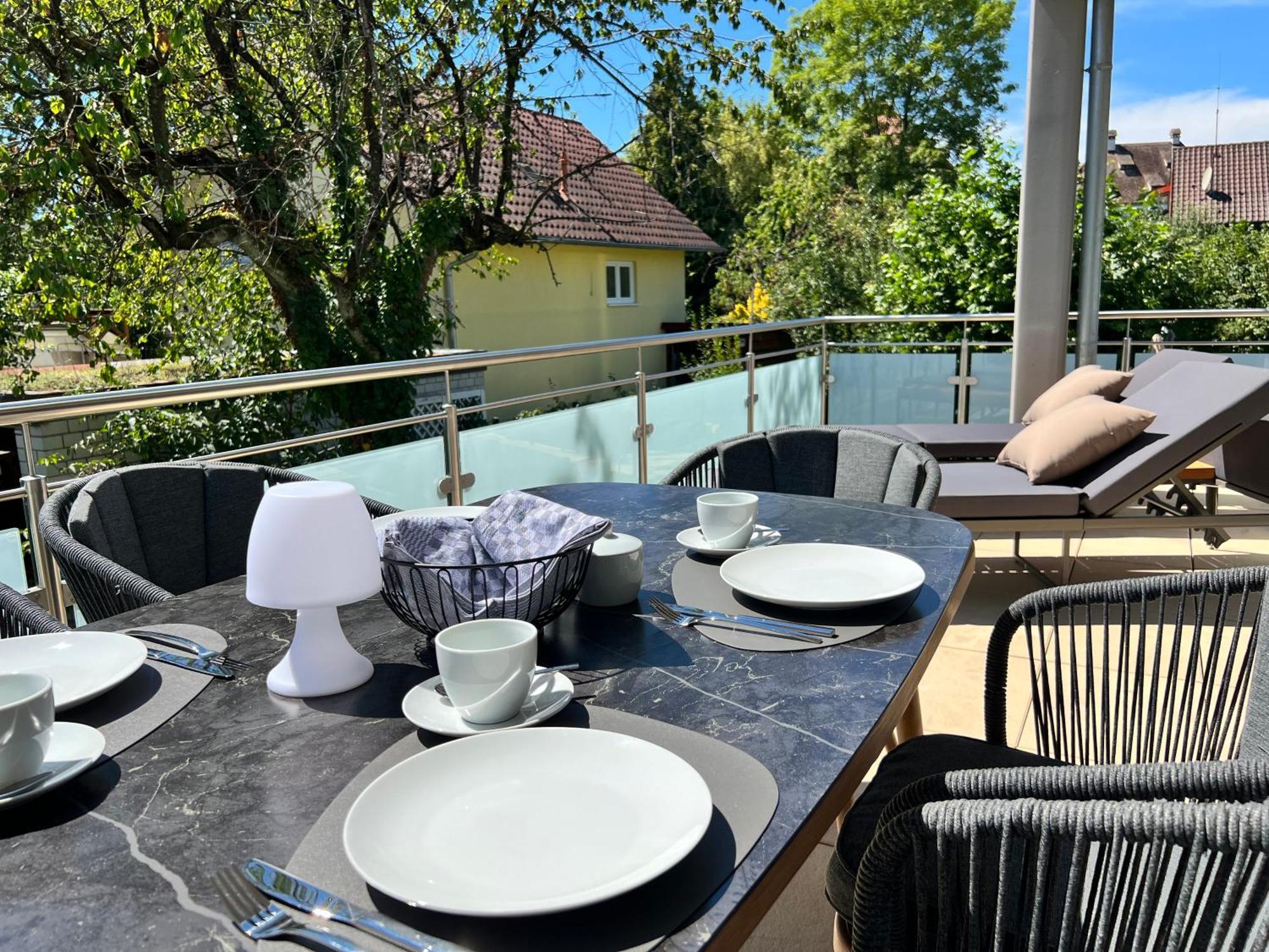 Neues Seeapartment 于伯林根 外观 照片